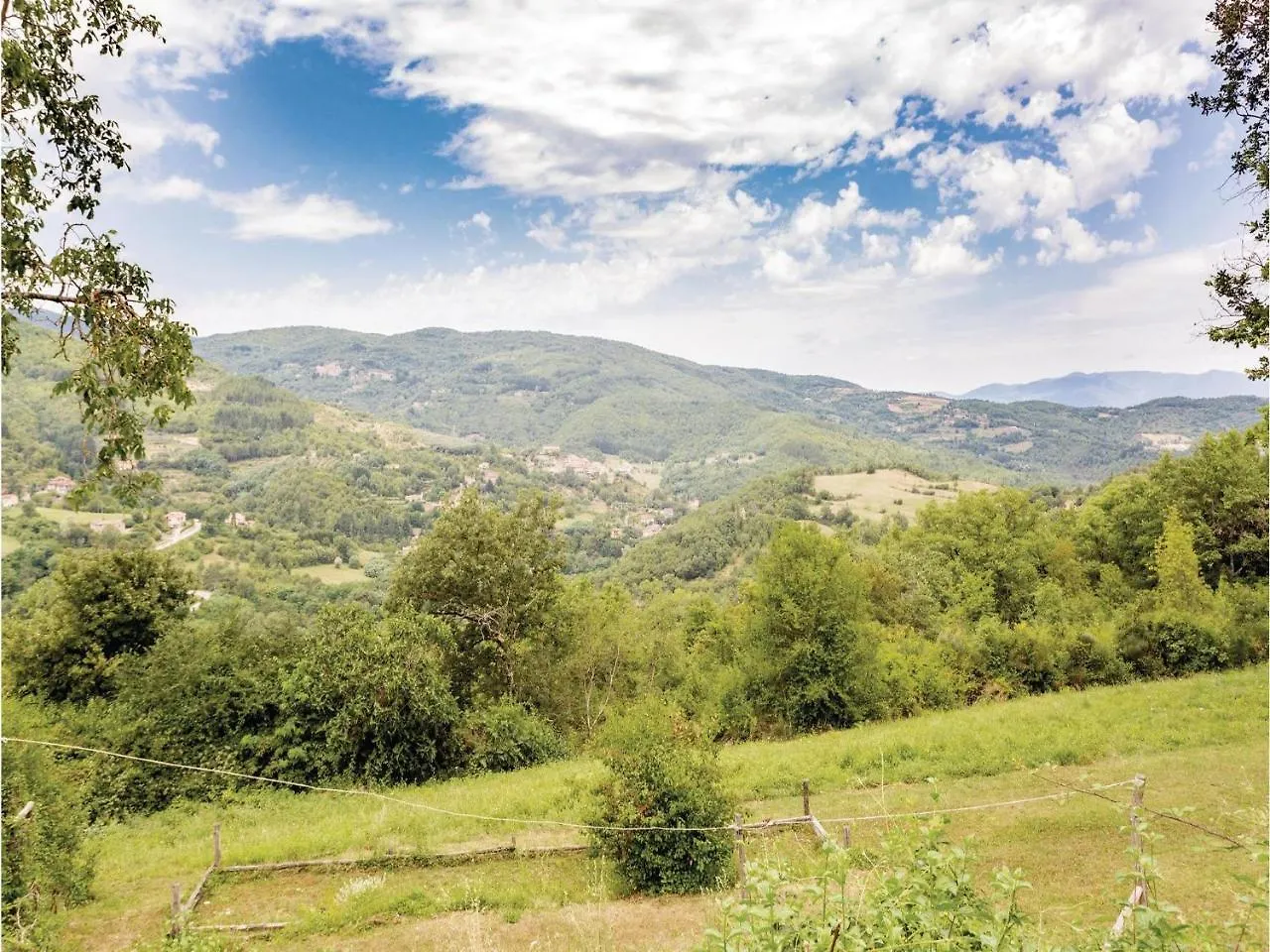Agriturismo Caccialupi-Casina Villa Ortignano Raggiolo Italy